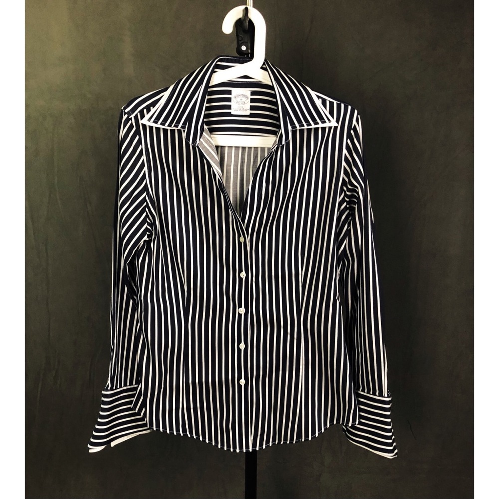 BROOKS BROTHERS FITTED DRESS SHIRT
